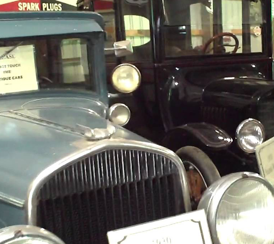 Put-in-Bay put in bay antique car museum 2